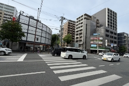 薬院大通駅02